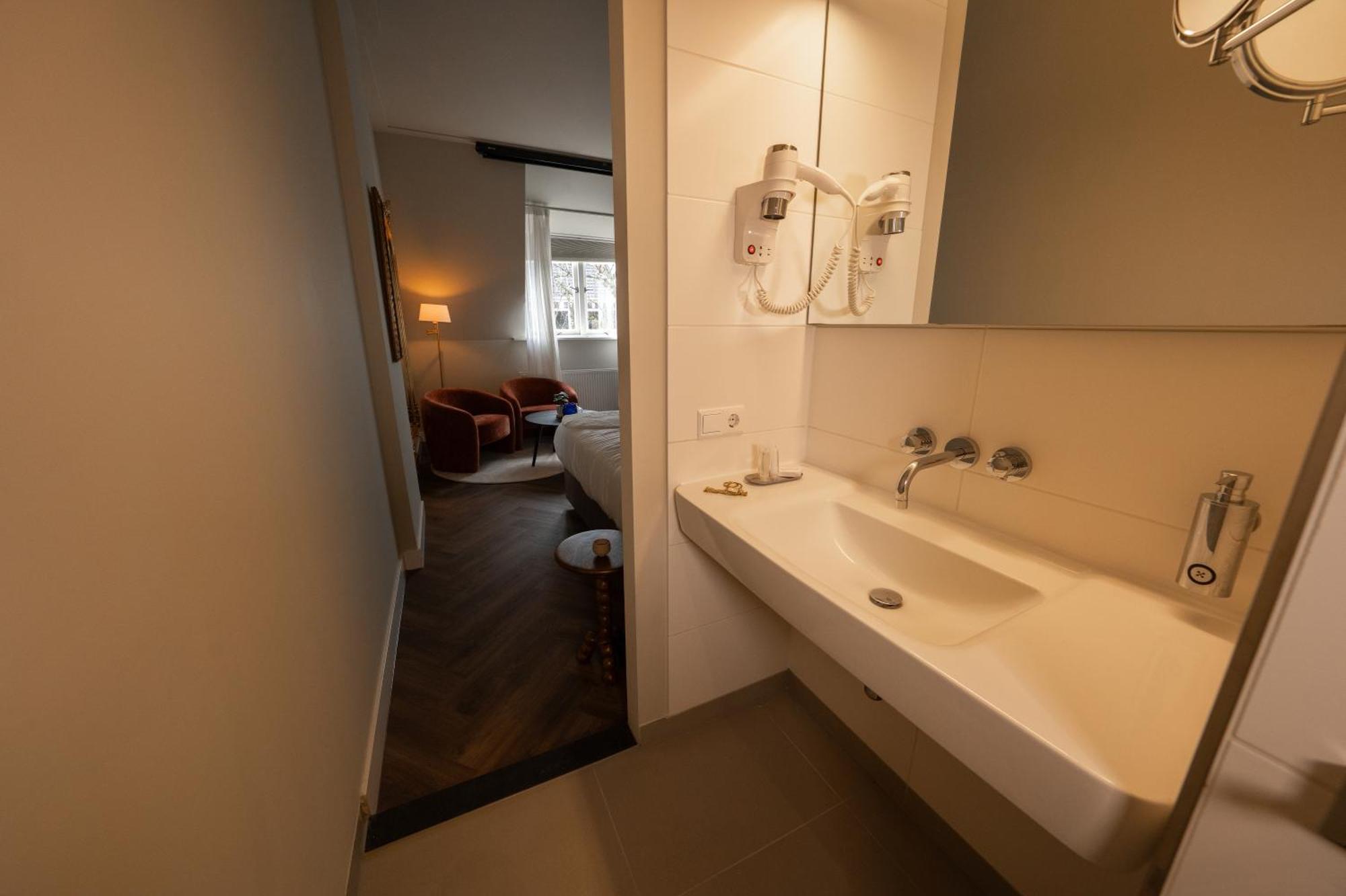 Boutique Hotel By Atelier نايميخين الغرفة الصورة